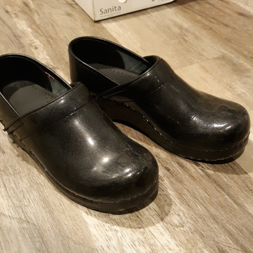 Cloggs